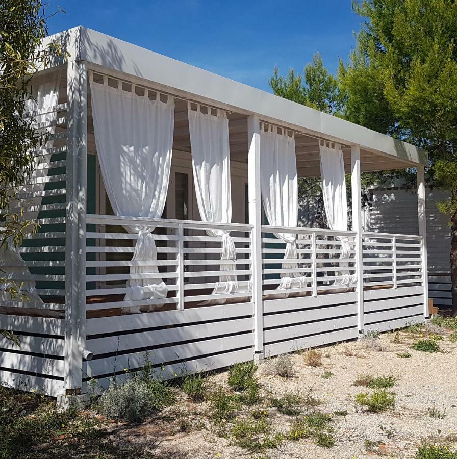 Mobile Home Pearl Of Murter イェゼラ エクステリア 写真