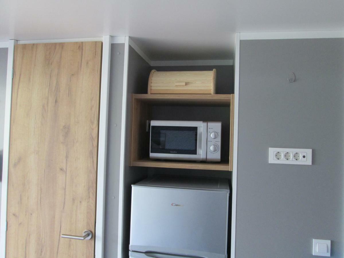 Mobile Home Pearl Of Murter イェゼラ エクステリア 写真